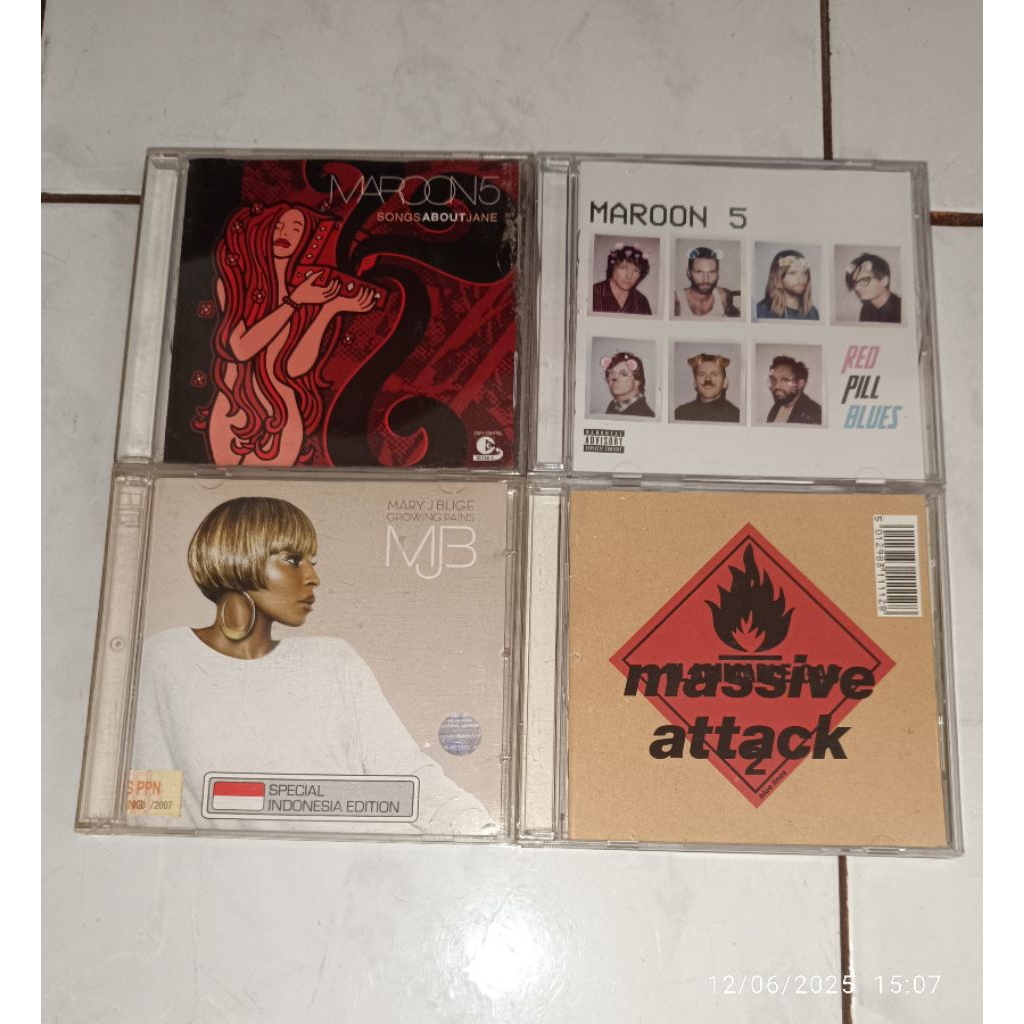 cd MAROON 5-Songs About Jane / MAROON 5-Red Pill Blues / MARY J BLIGE-Growing Pains / MASSIVE ATTACK