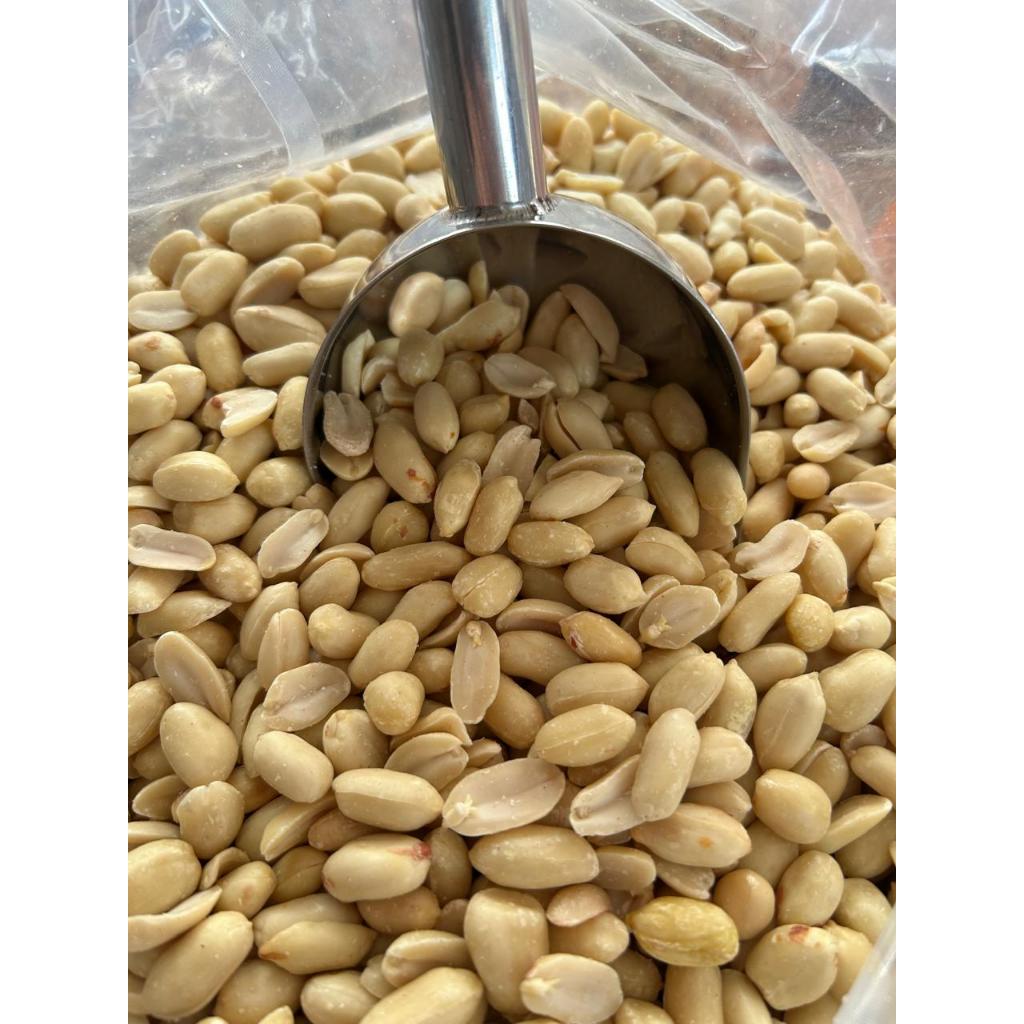 Kacang Tanah Kupas 500gr / Kacang Siap Goreng Tanpa Kulit