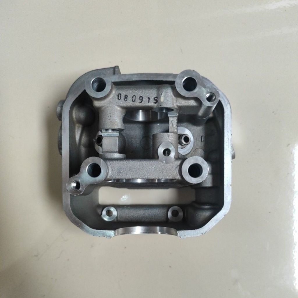 Blok Head Cylinder Head Kosongan Suzuki Smash Fi 110/Scoter Original SGP