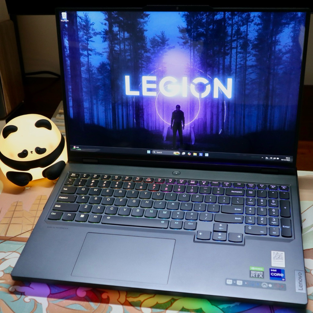 Legion 7 Pro i9-13900HX I RTX 4080 12GB I 32GB RAM I 1TB SSD