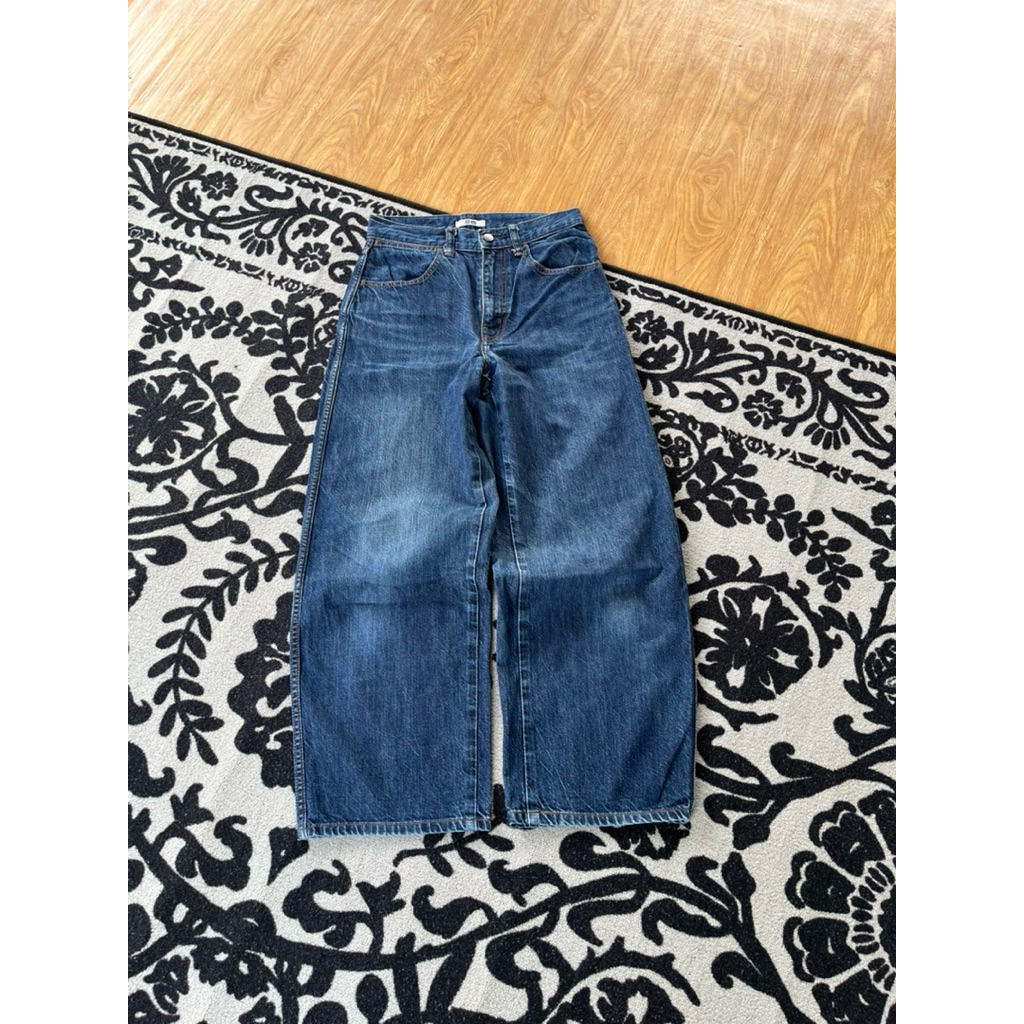 BAGGY JEANS UNIQLO