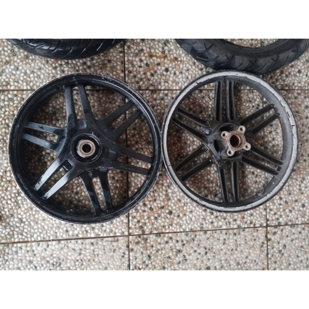 Velg original suzuki spin 2006-2007. as kecil gigi 18 (second)