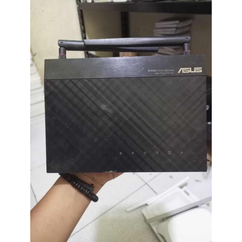 ROUTER ASUS RT-N18U WIRELESS N600 802.11n HIGH POWER+ ADAPTOR