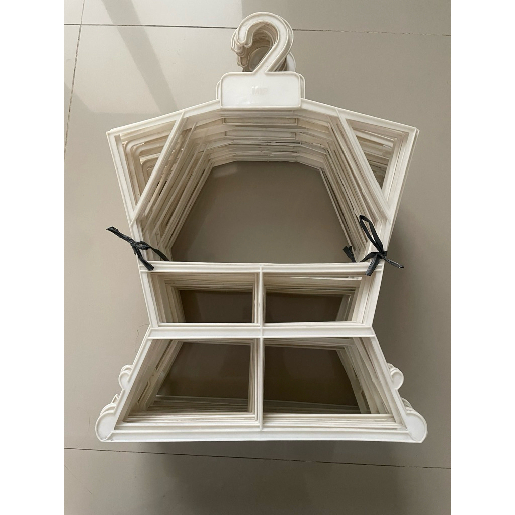 hanger kastok baju anak tanggung