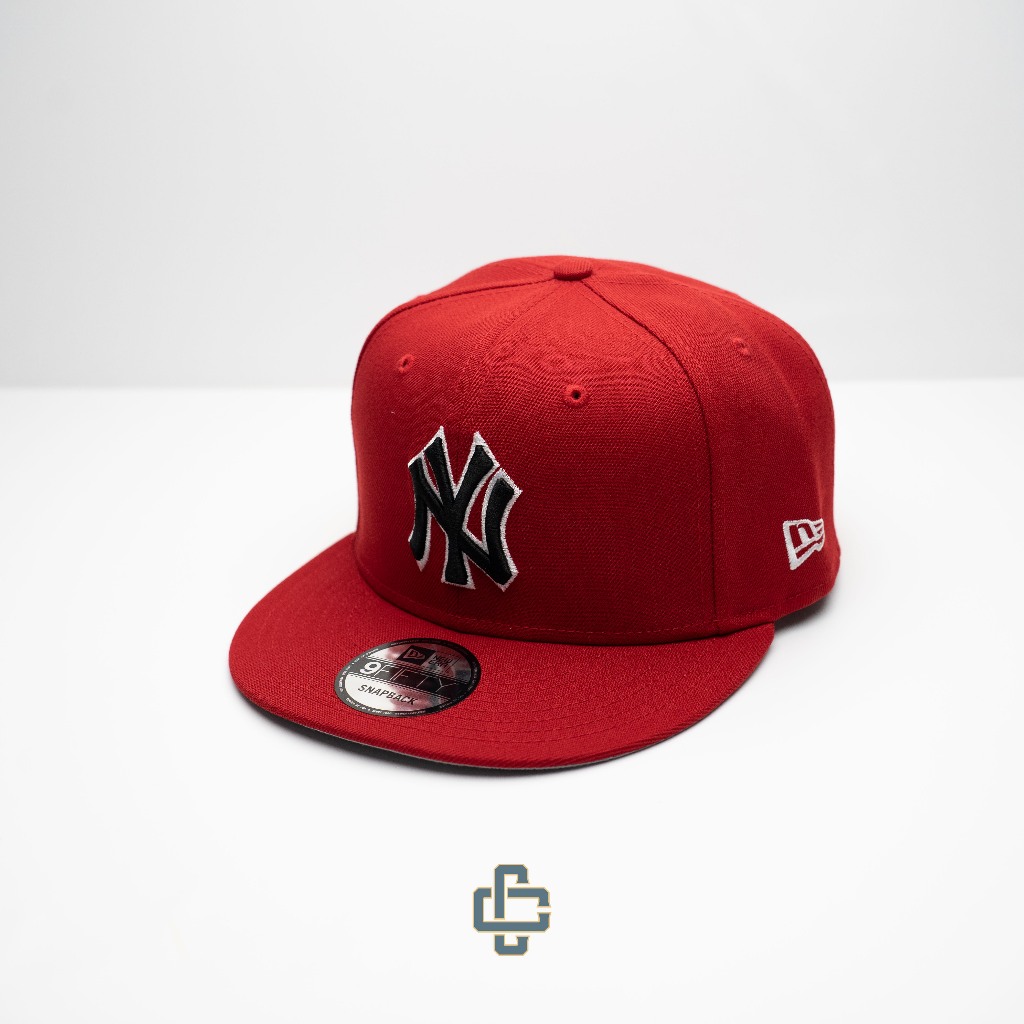 TOPI NEW ERA ORIGINAL 950 NEW YORK YANKEES WORLD SERIES BLACK LOGO RED