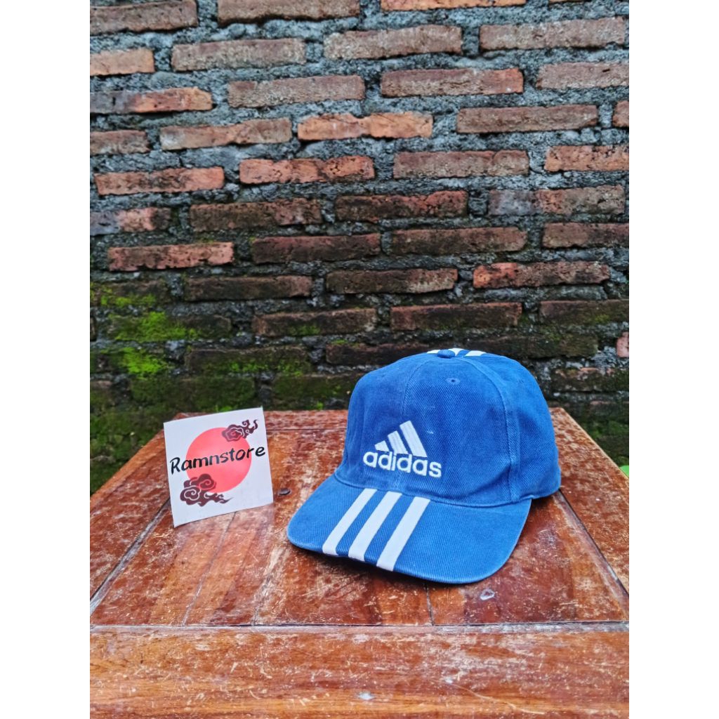 topi adidas vintage