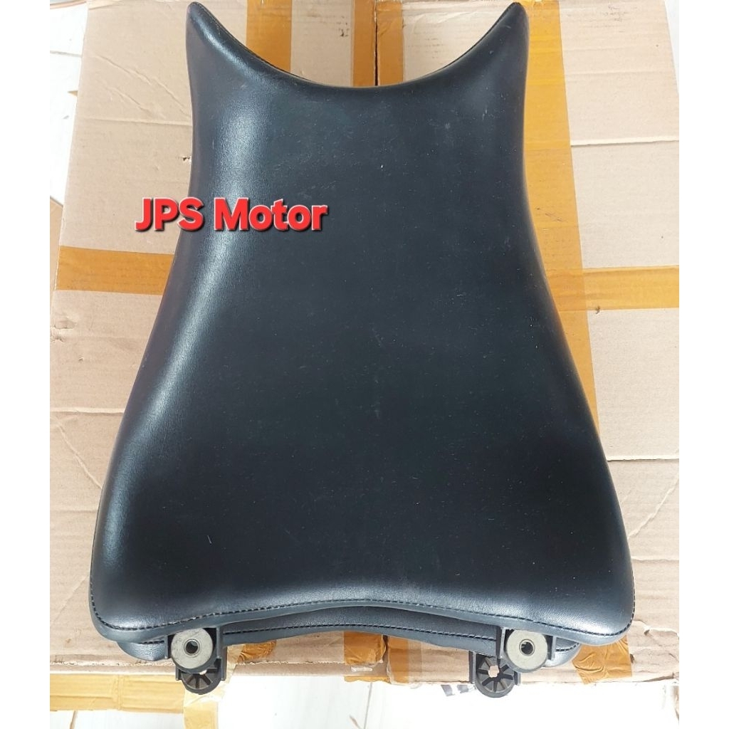 Single seat Jok depan CBR 250 R CBU thailand Original