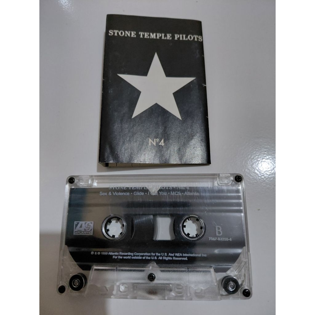 Kaset Original Stone Temple Pilots - No.4