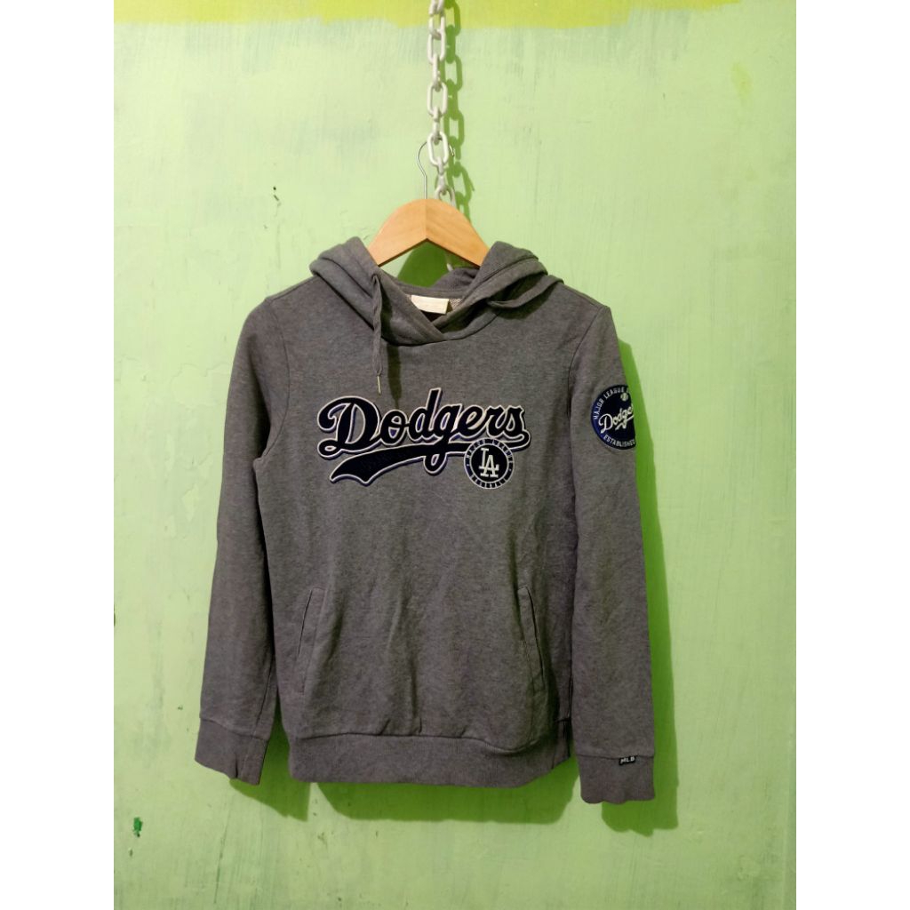 MLB hodie