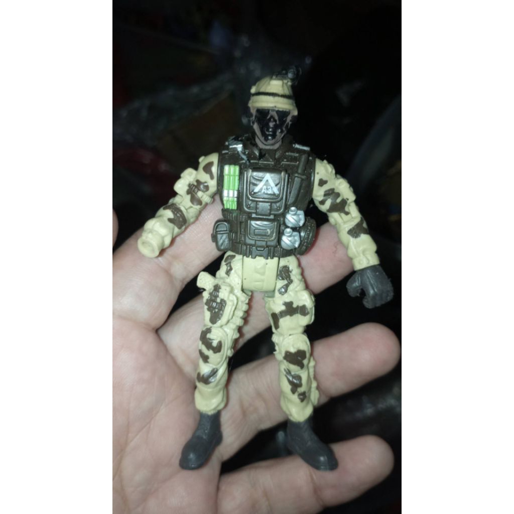 figure tentara chapmei minus tangan tidak ada satu