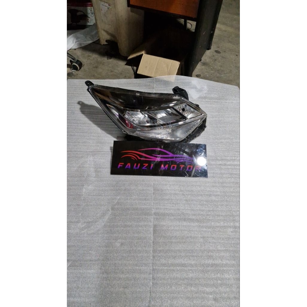 head lamp lampu depan calya sigra facelift original