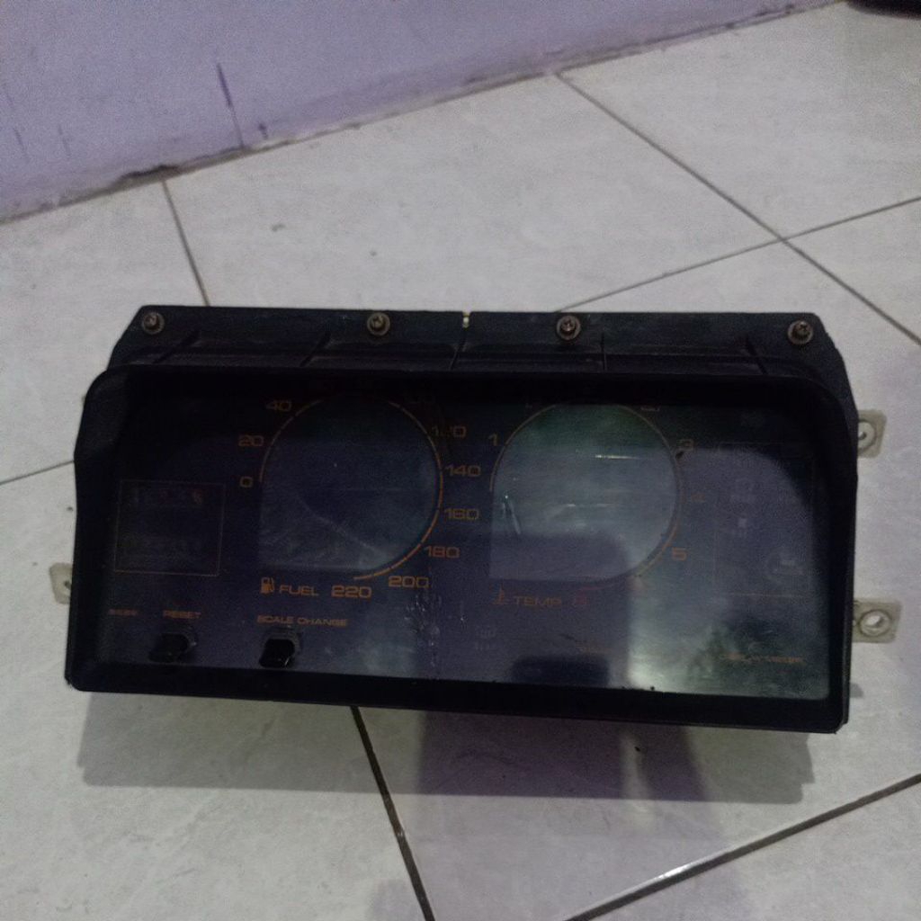 speedometer digital mazda 323 elite
