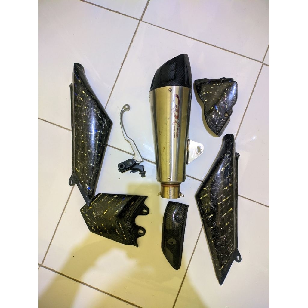 Body Belakang Vixion New Carbon Kevlar Knalpot Juga Kopling R25