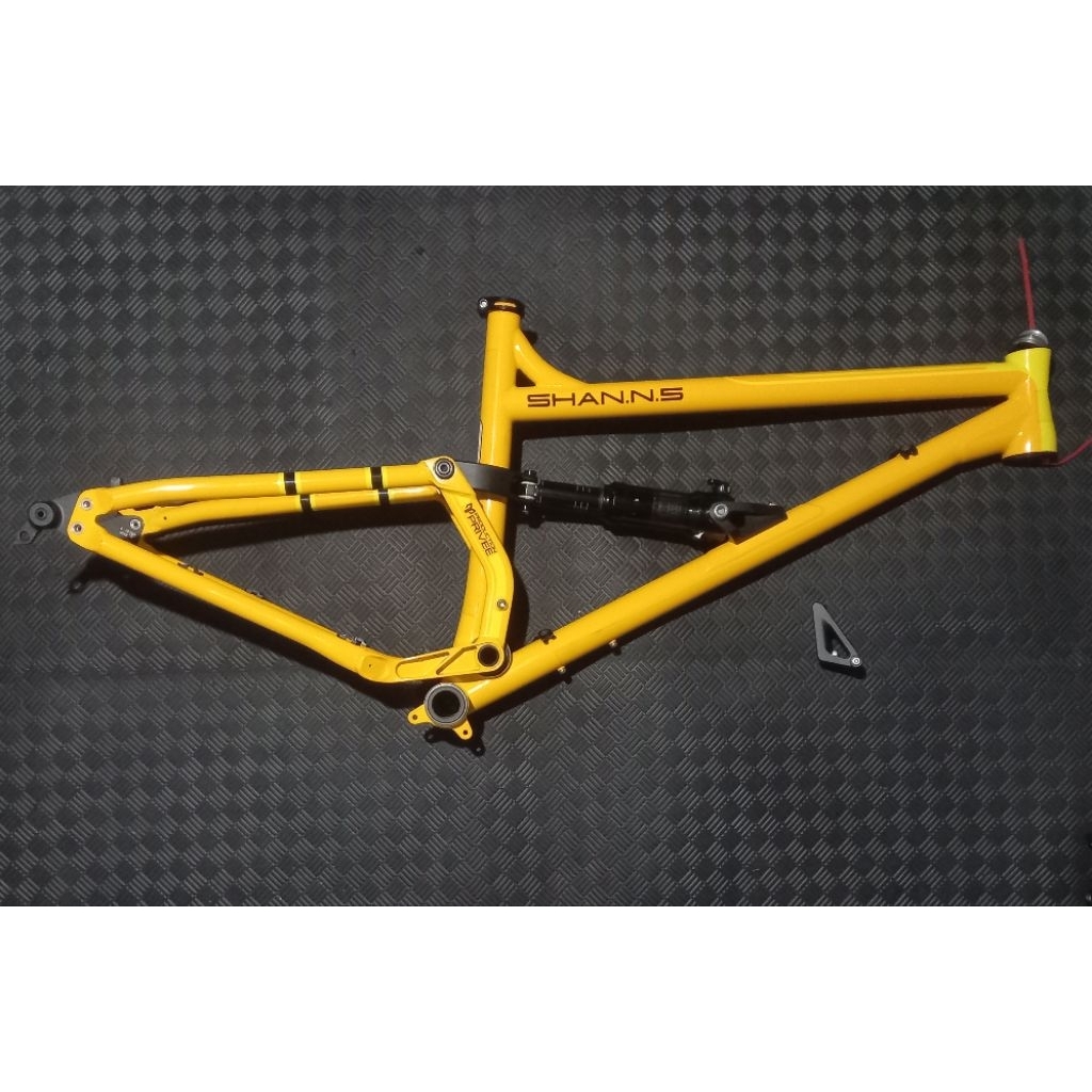 frame Privee Shan N5 size M 27,5+ atau 29 boost chromoly made in andorra bukan santacruz commencal y