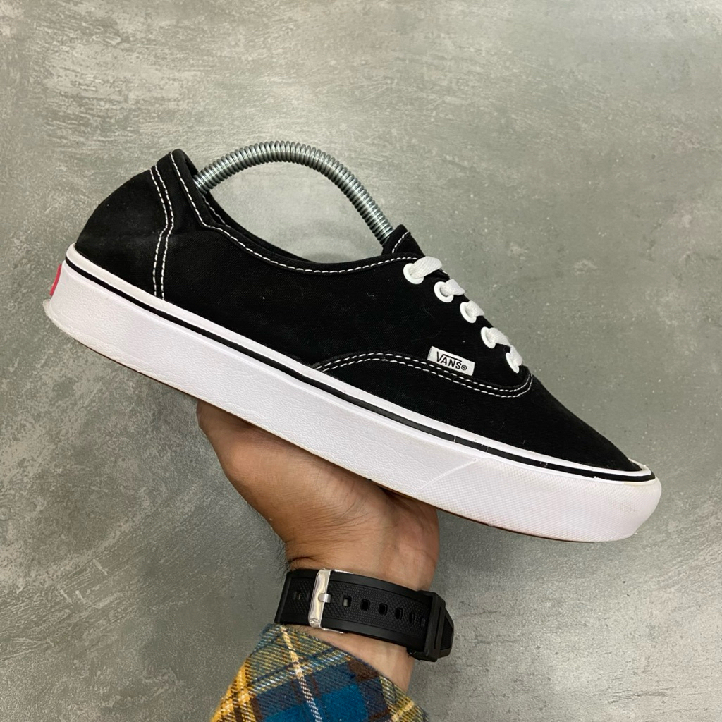 [Size 42.5] Rare Vans Authentic Comfycush Black White Second Original