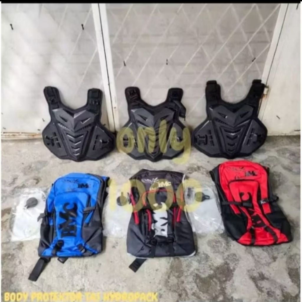 TAS BODY PROTECTOE HYDROPACK+BOTOL PELINDUNG DADA PROTEKTOR TAS BODY UNIVERSAL SPAREPART ENGINE AKSE