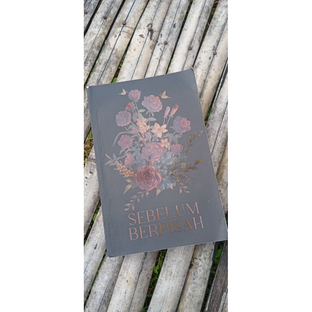 pre-loved "Sebelum berpisah" (soft cover)