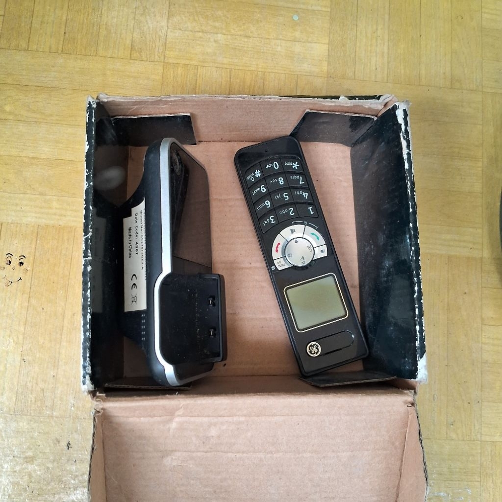 elektronik jadul henpon