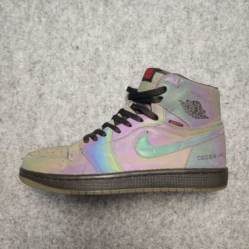 Air Jordan 1 Zoom Fearless — Iridescent Glow, Size 44, Rare Item