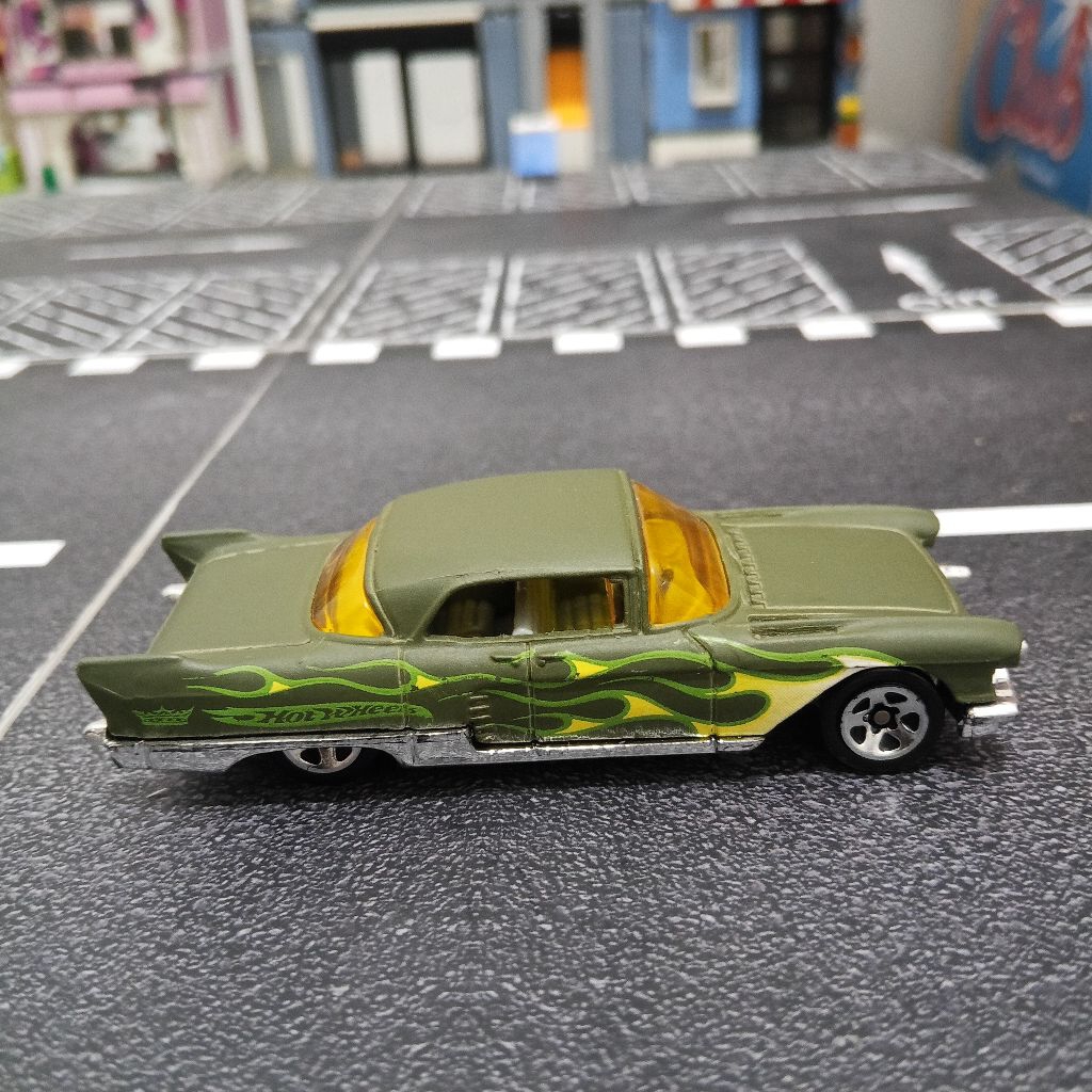 HOT WHEELS LOOSE 57 CADILLAC ELDORADO BROUGHAM HIJAU FLAME