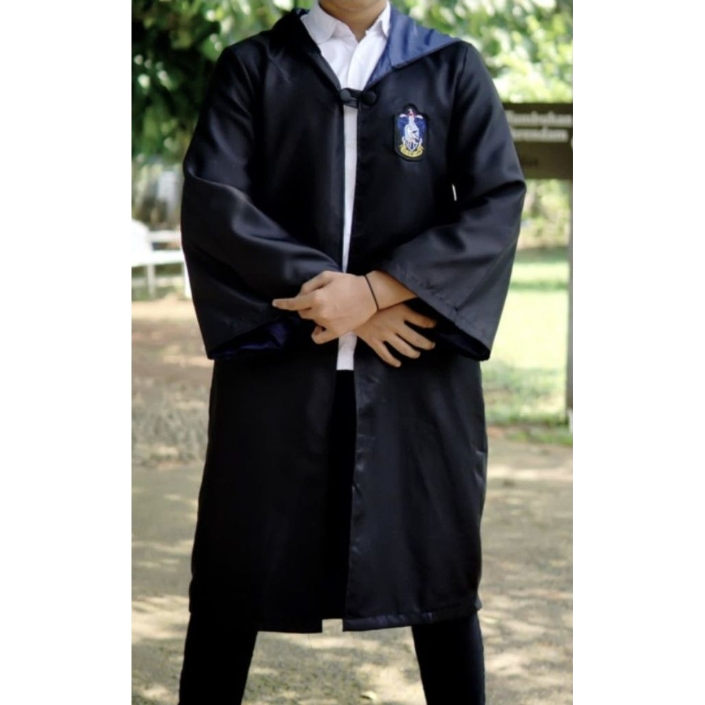 Preloved - Jubah Harry Potter Biru Hitam Ravenclaw
