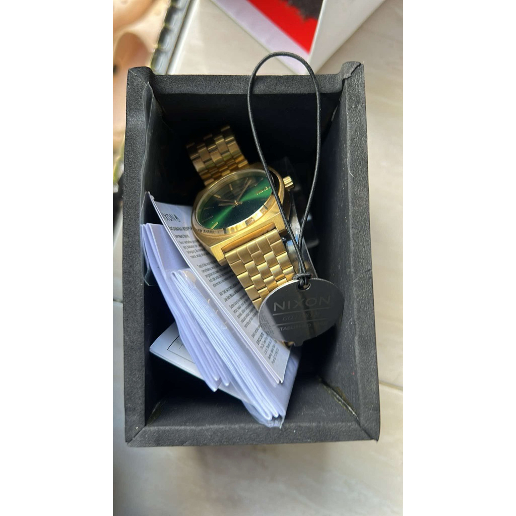 nixon time teller original