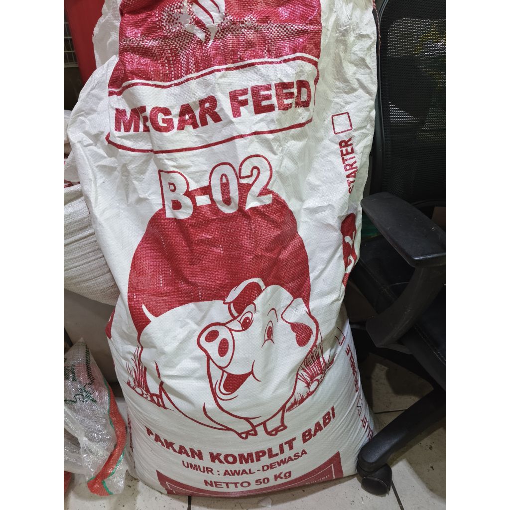 Pur Ayam B 02 / Voer Ayam B02 1 Kg