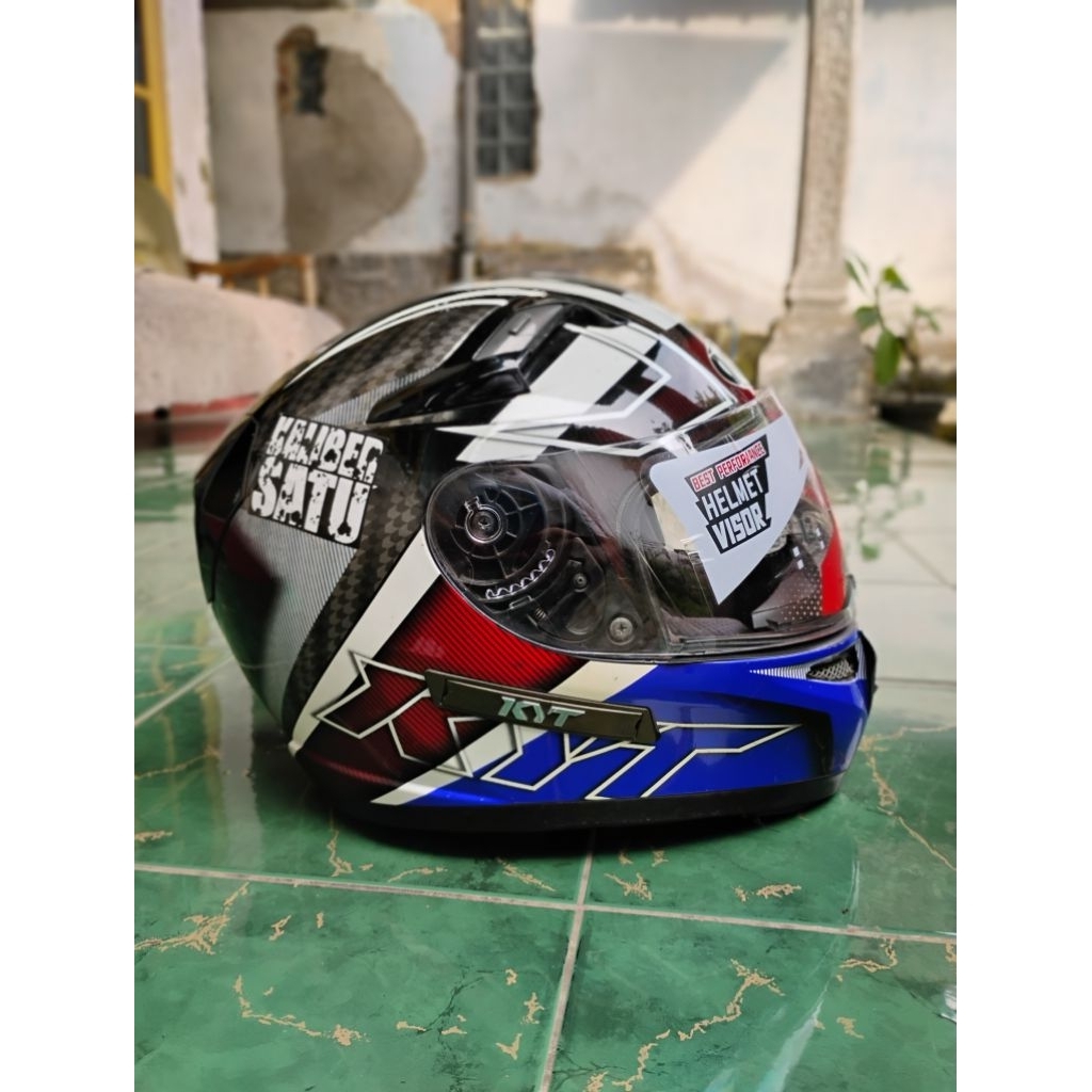 Helm KYT k2 rider