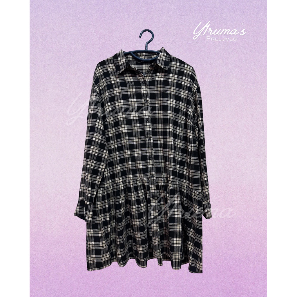 UNIQLO black flannel