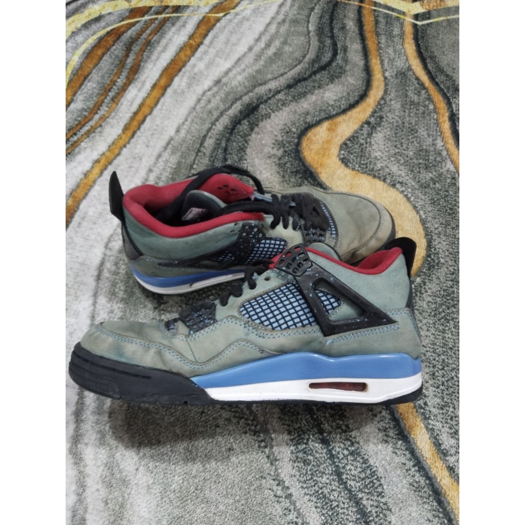 SEPATU AIR JORDAN TRAVIS SCOTT