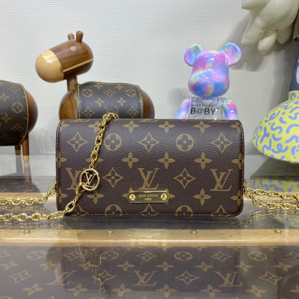 WOC LYur Lily Wallet on chain WOC