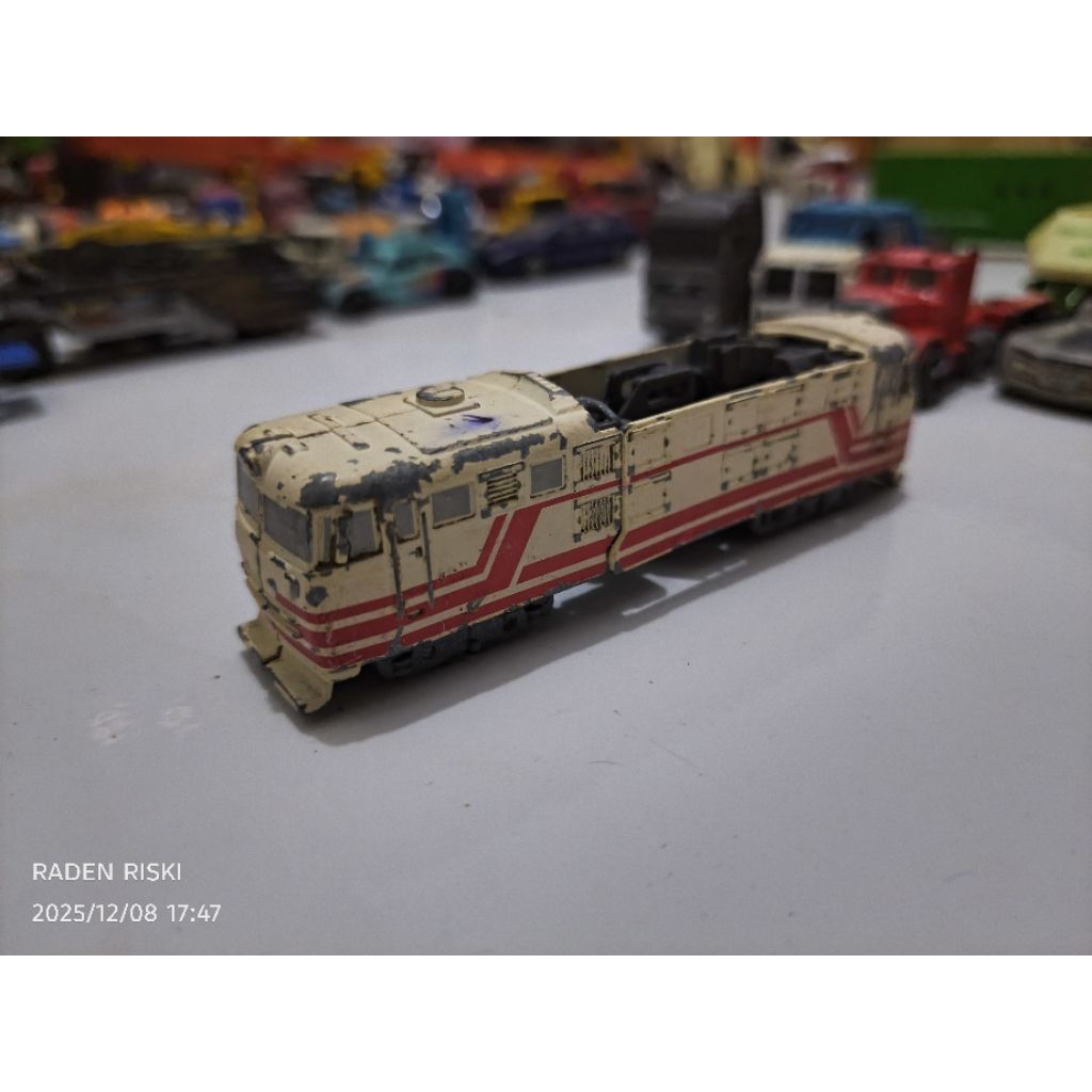diecast transformers kereta junk