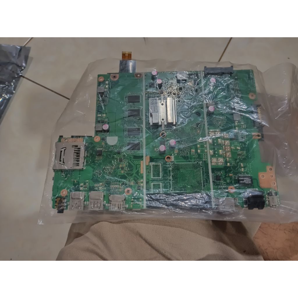 board Asus x441s Celeron ram 2gb