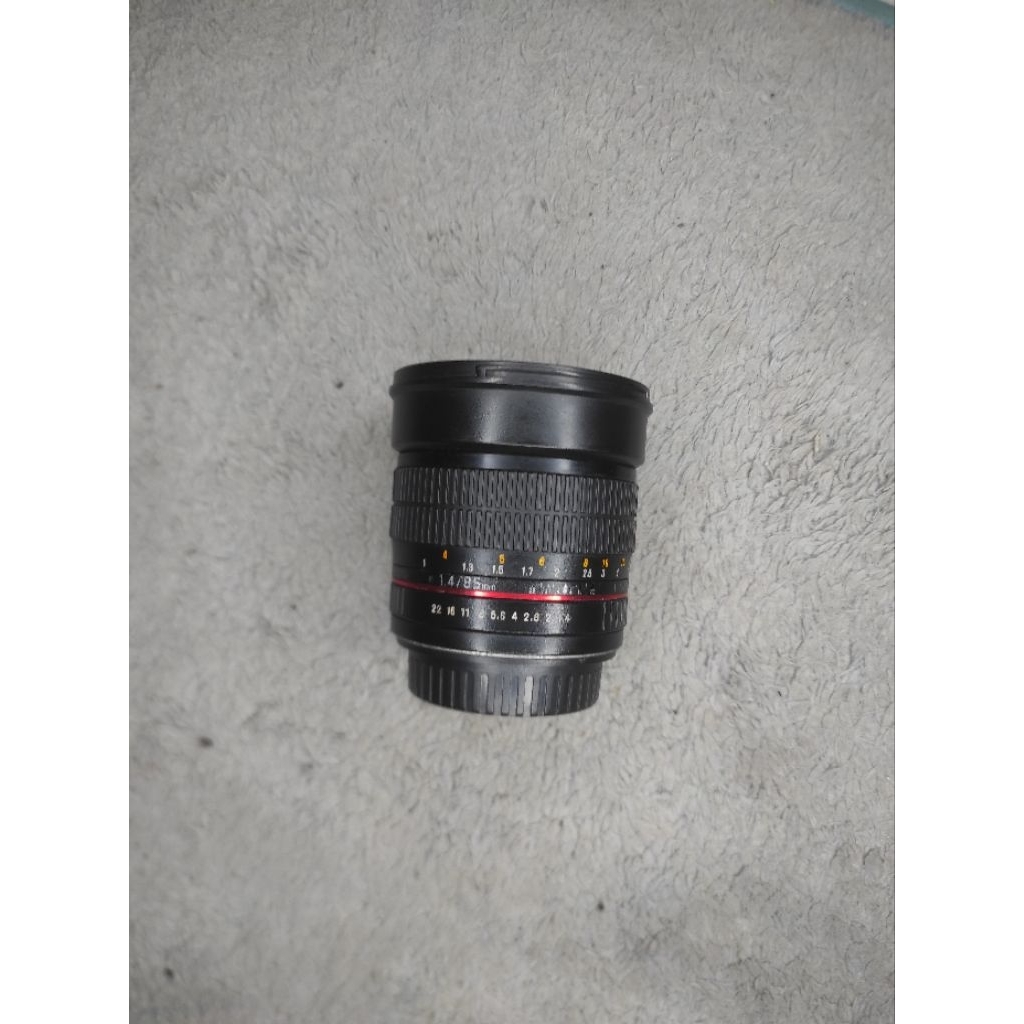 Lensa Samyang 85mm f1.4 manual focus canon