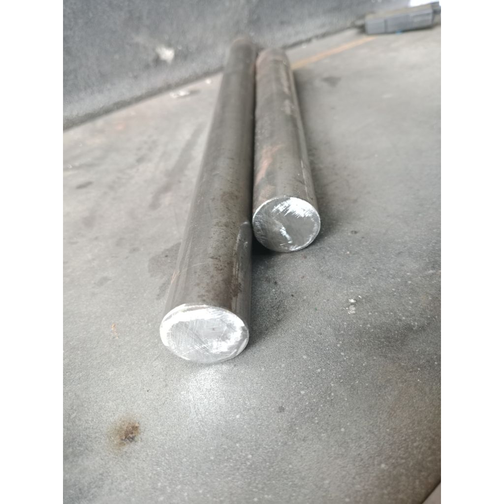 As Besi 24 mm panjang 20 cm dan 30 cm