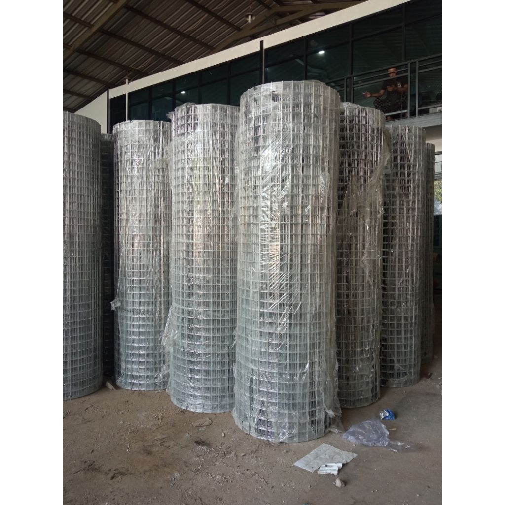Kawat Loket Galvanis / Ram Galvanis / Wiremesh Galvanis | Panjang 30 meter | Tinggi / Lebar 1,8m (18