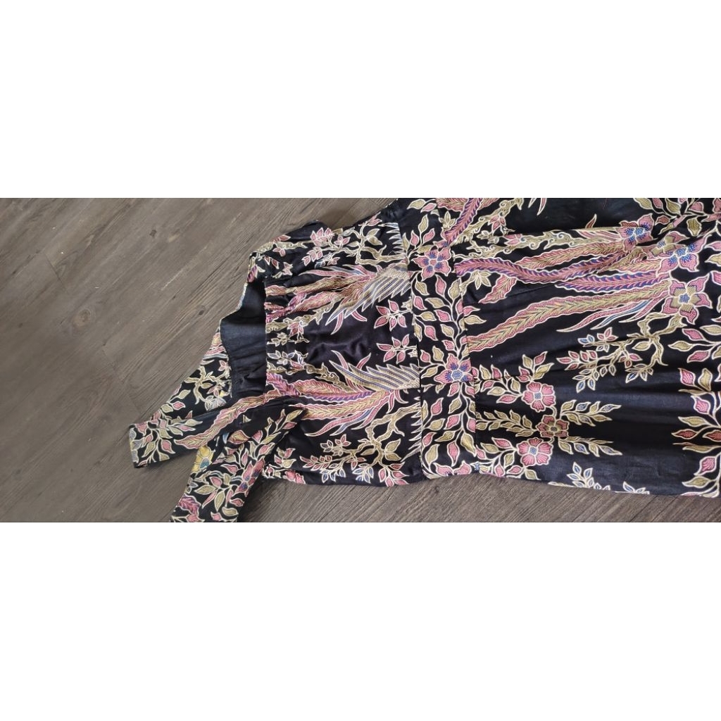 [Preloved] Jumpsuit Batik Hitam Pink