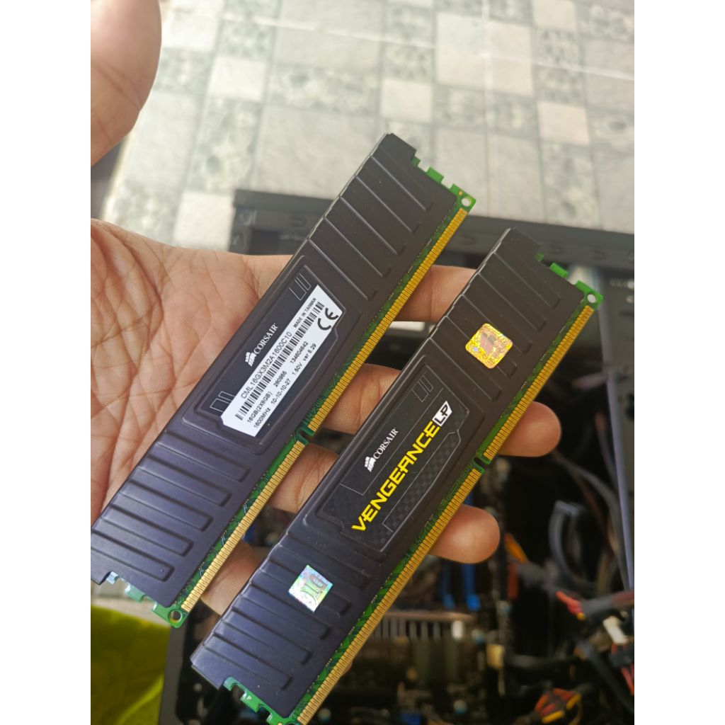Ram corsair Vengeance 16gb kit (2x8) 1600mhz DDR3