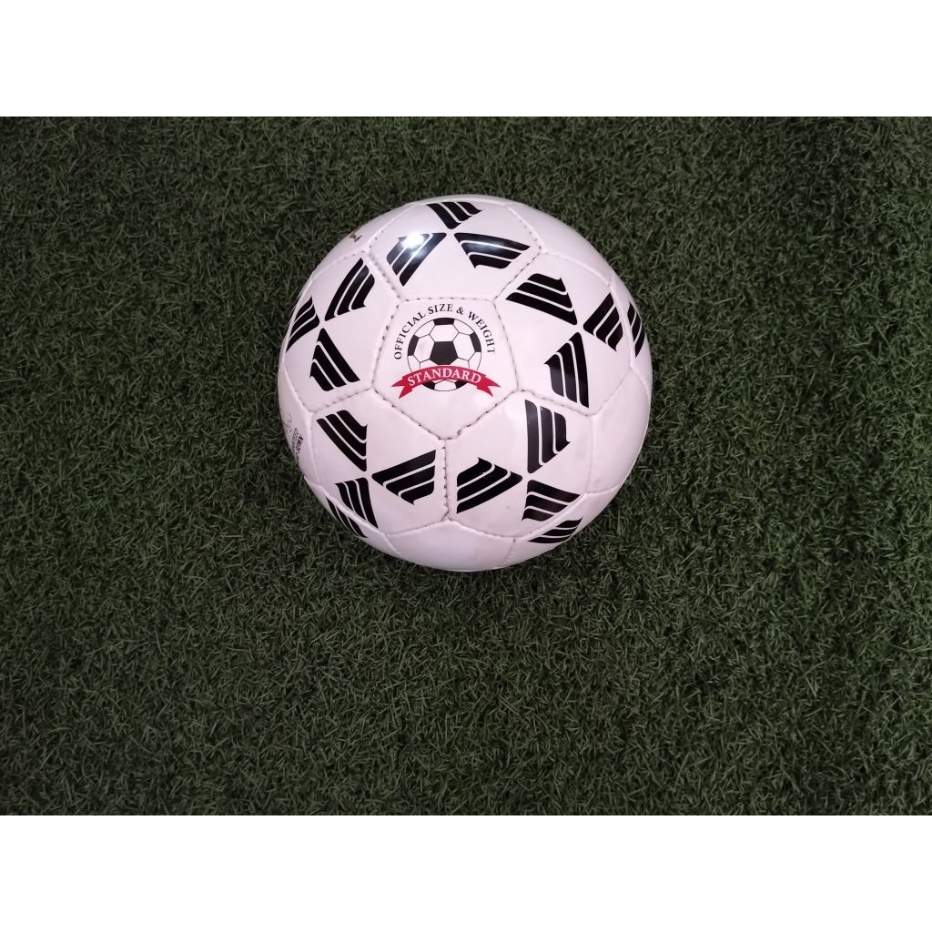 Bola Sepak proteam Highlander Size 5