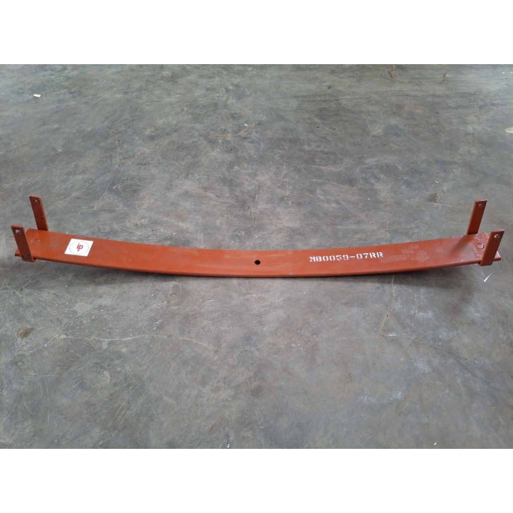 Per Daun No 6 Klip atau No 7 Klip Belakang Canter Colt Diesel