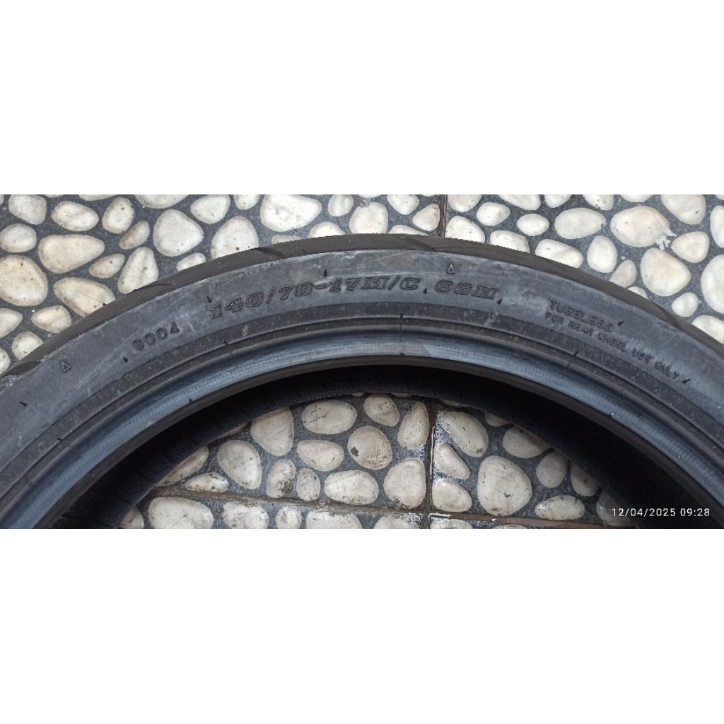 Ban depan belakang DUNLOP SPORTMAX ring 17 copotan untuk mt25, r25, ninja 250, ninja rr, dll