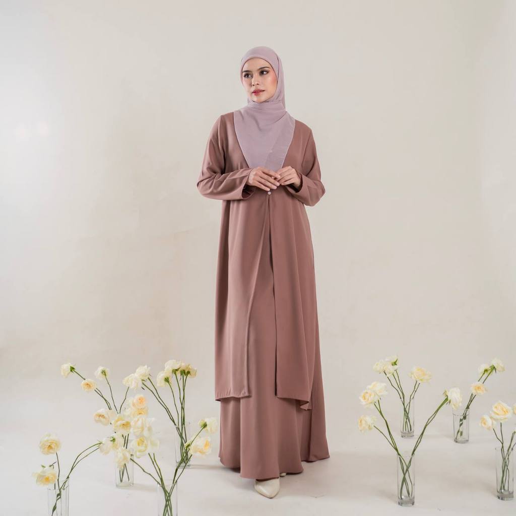 Azmiza-Lily Dress-Dress Simple Kancing Mutiara Bahan Sahara Platinum