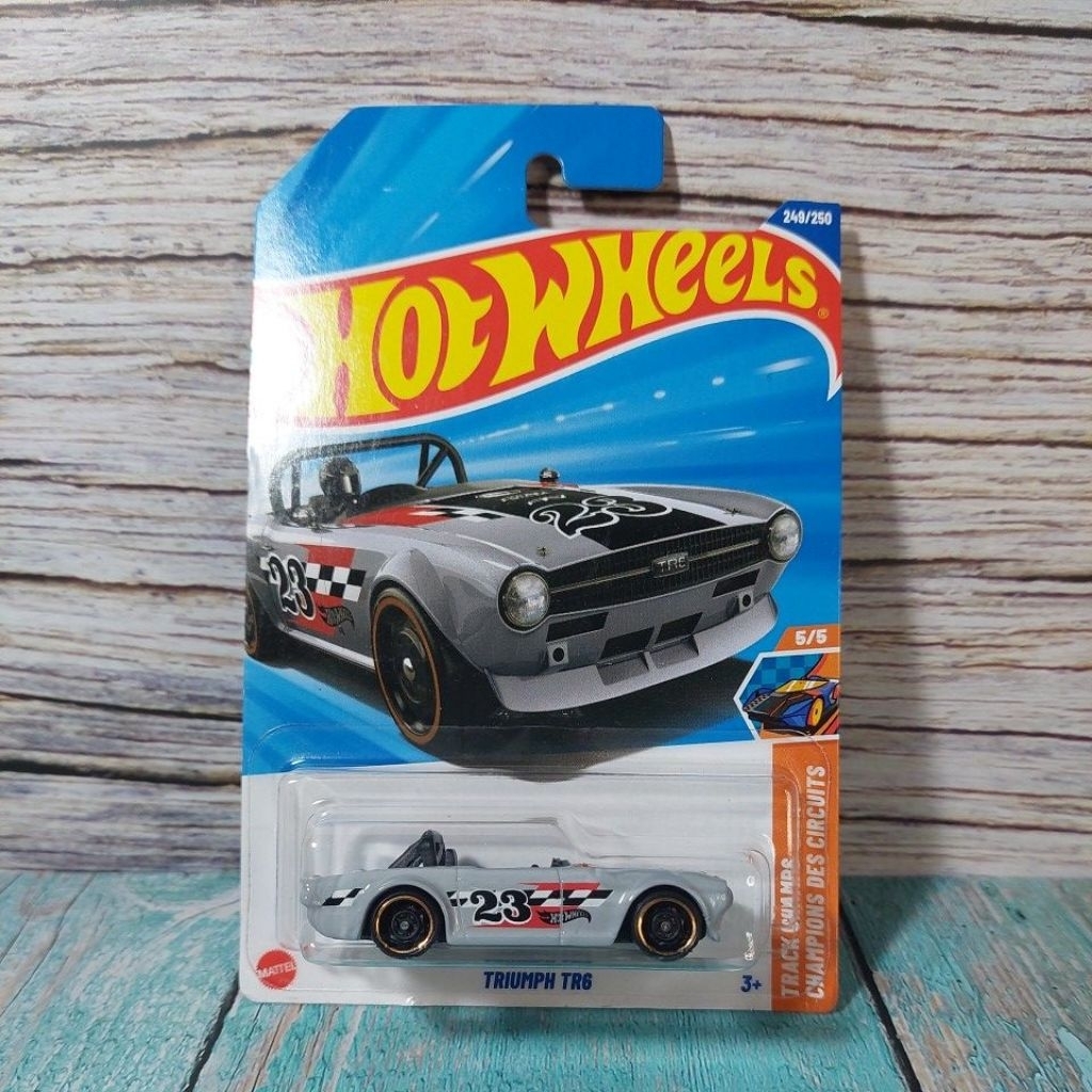 Hot Wheels Triumph TR6