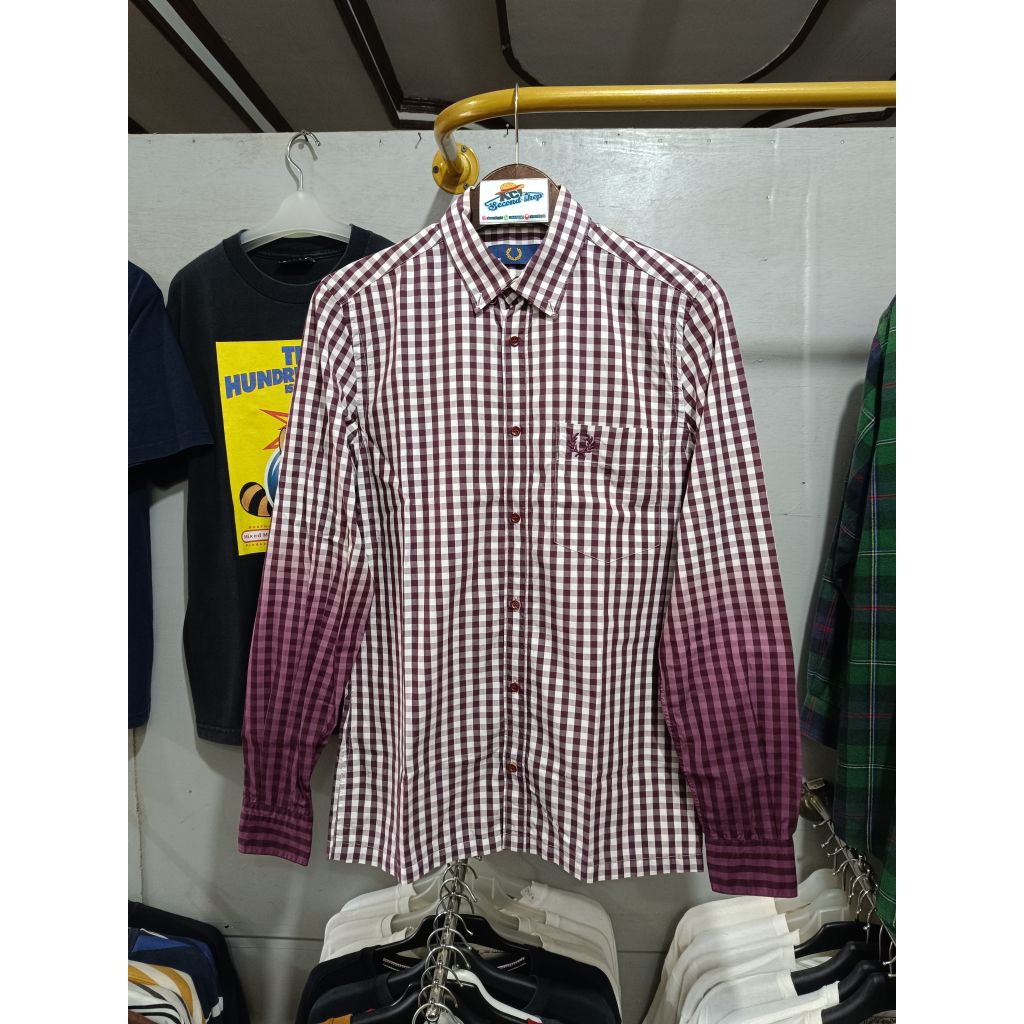 kemeja Fred Perry