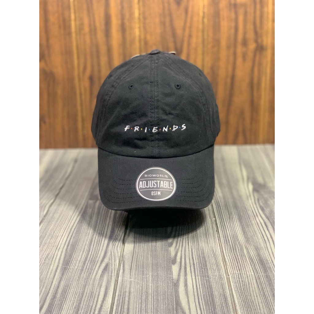 Topi Original Merchandise FRIENDS