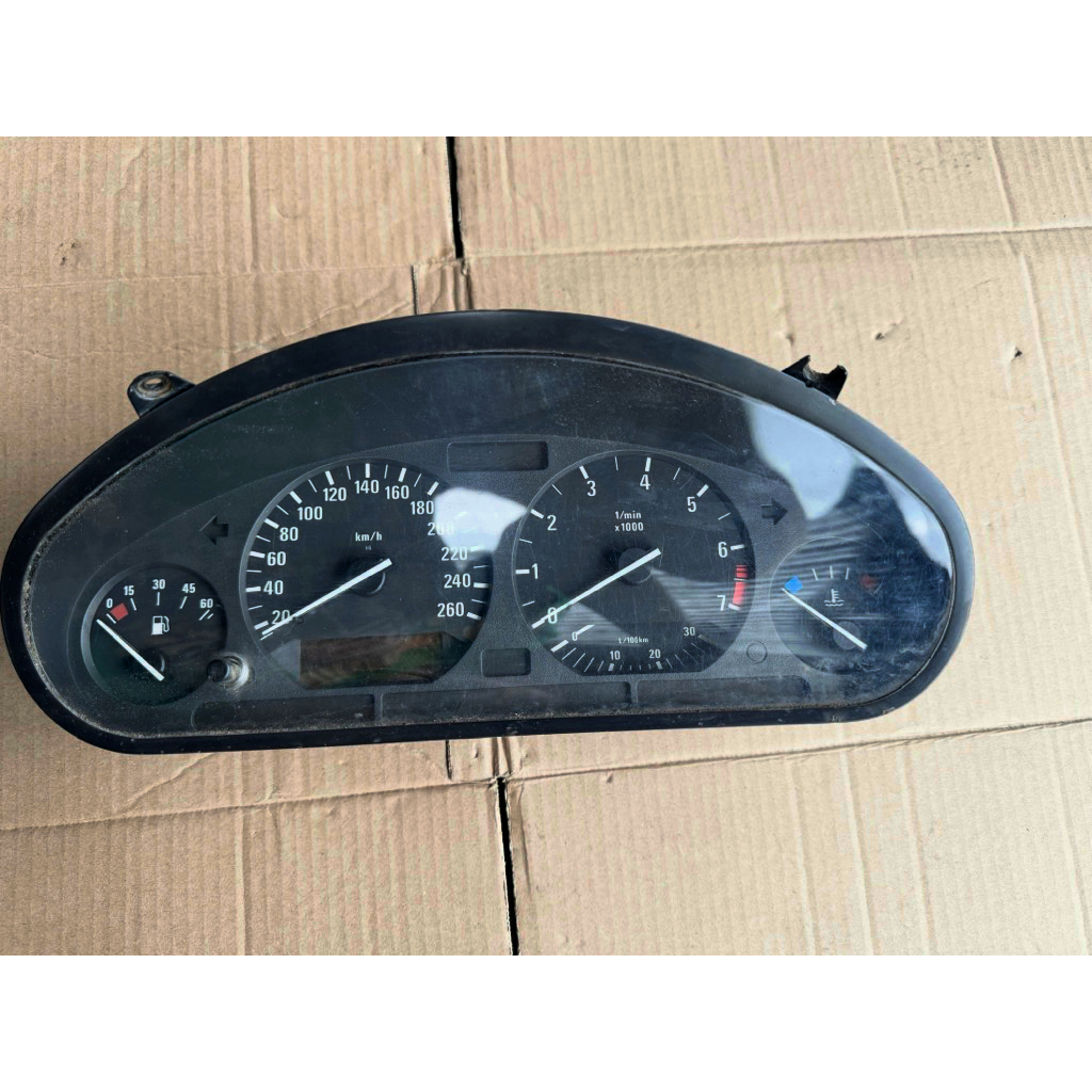 Spedometer speedometer bmw E36 original