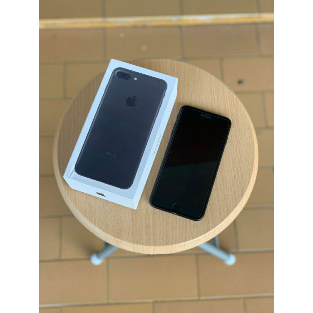 IP 7plus 64GB Second Like New