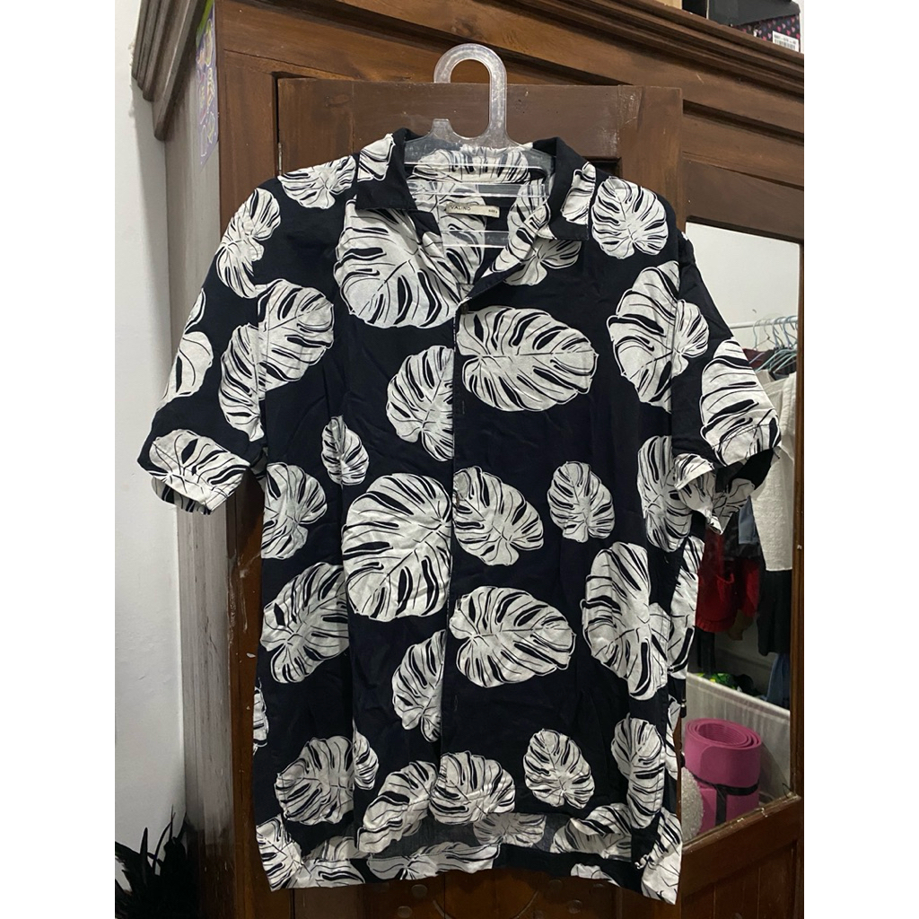 Valino Kemeja Pantai Pria