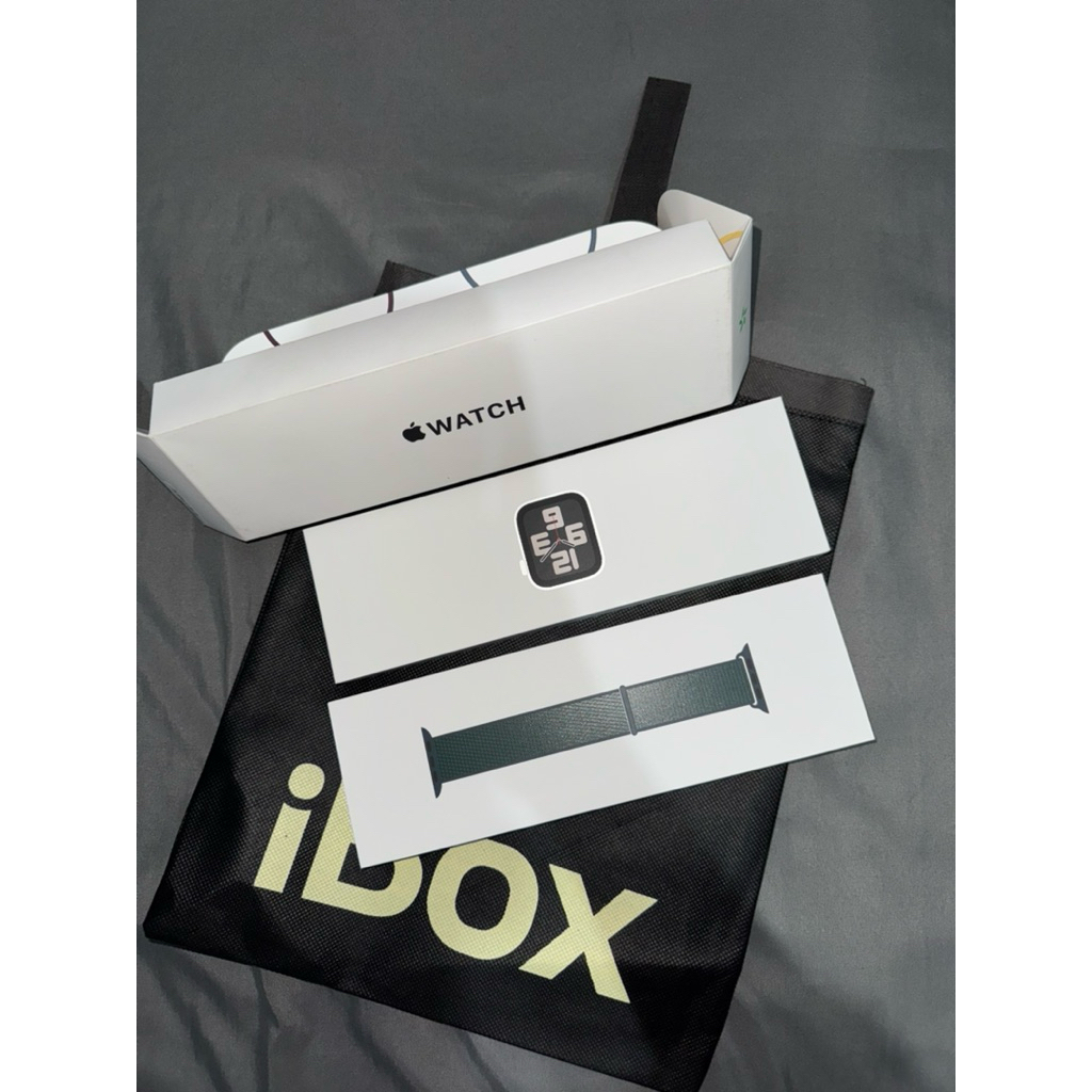 Apple Watch SE 40 Starlight Aluminium LG SL GPS (SEGEL IBOX)