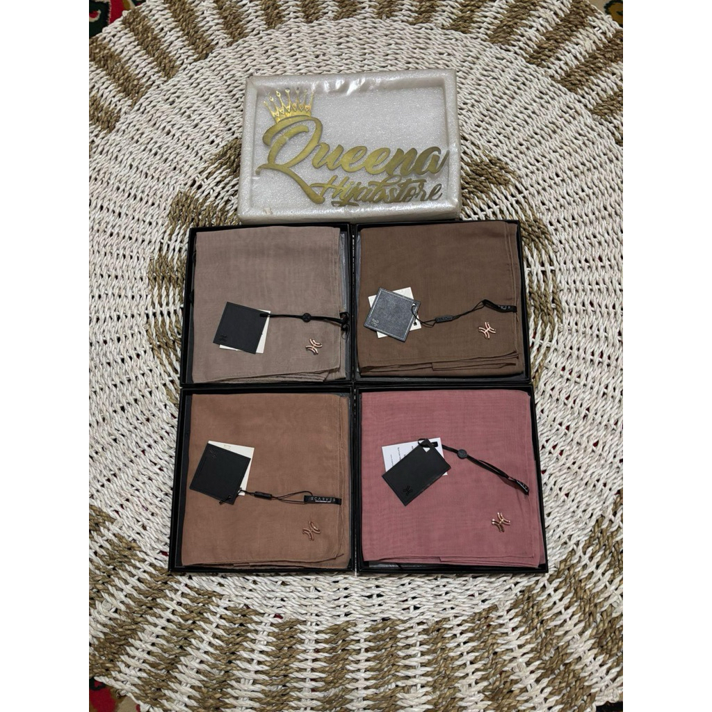 NEW NEW NEW Hidahasan Hida hasan bukan preloved (Preloved La sabelle Lasabelle, Preloved Buttonscarv